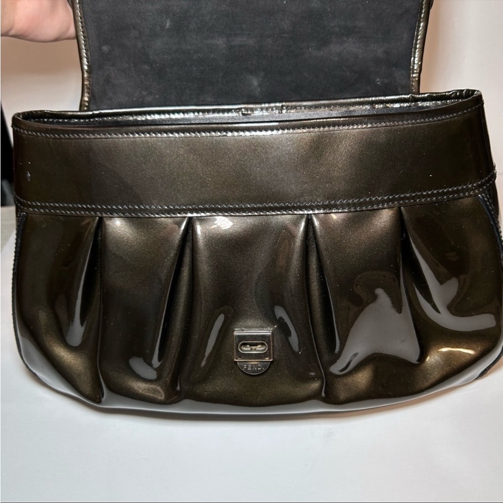Authentic Fendi patent leather brown B-Bag - Picture 8 of 15